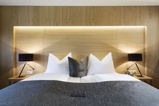 Superior Tek Büyük Yataklı Oda, 1 Çift Kişilik Yatak, Balkon