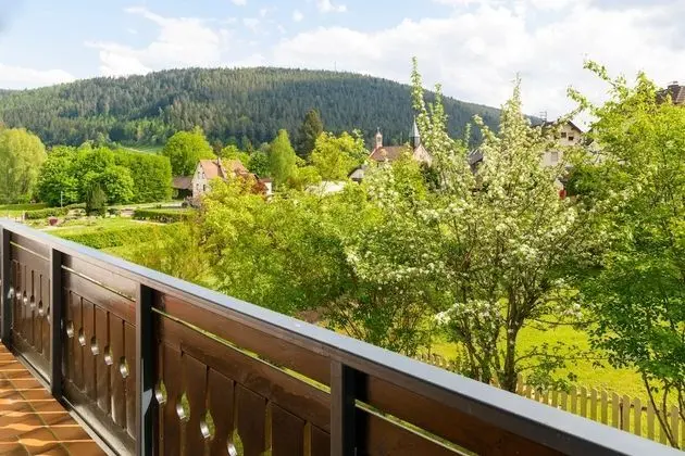 Classic Oda, Balkon