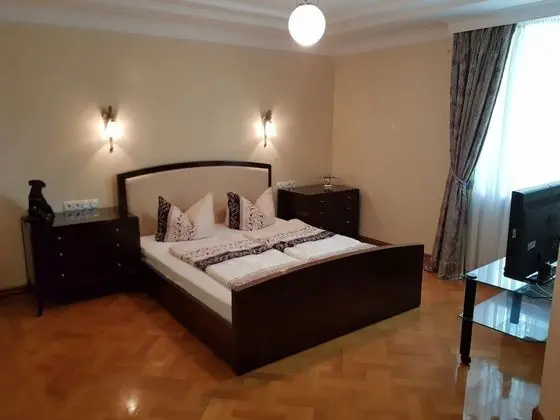 Villa, 6 Yatak Odası, Kişiye Özel Havuzlu