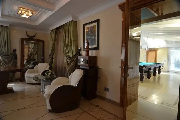 Villa, 6 Yatak Odası, Kişiye Özel Havuzlu