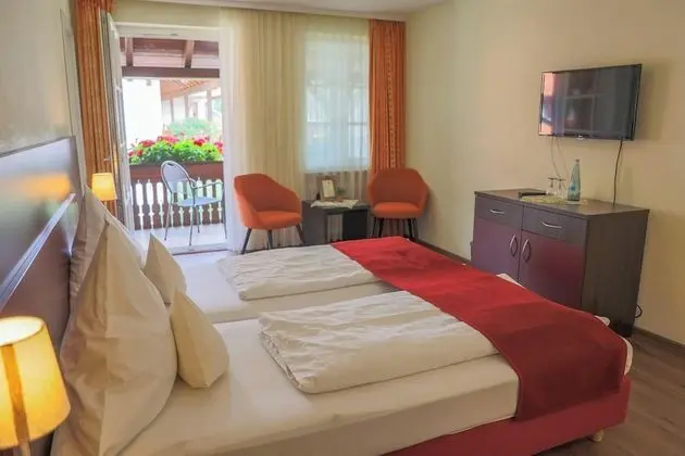 Comfort Tek Büyük Yataklı Oda