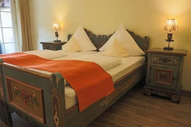 Tek Büyük Yataklı Oda