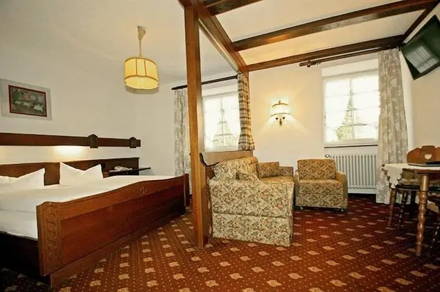 Superior Tek Büyük Yataklı Oda (Schwarzwaldstüble)