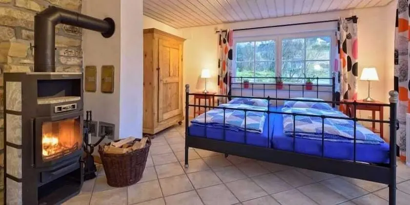 Ev (incl. cleaning fee & laundry package)