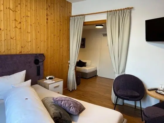 İki Ayrı Yataklı Oda