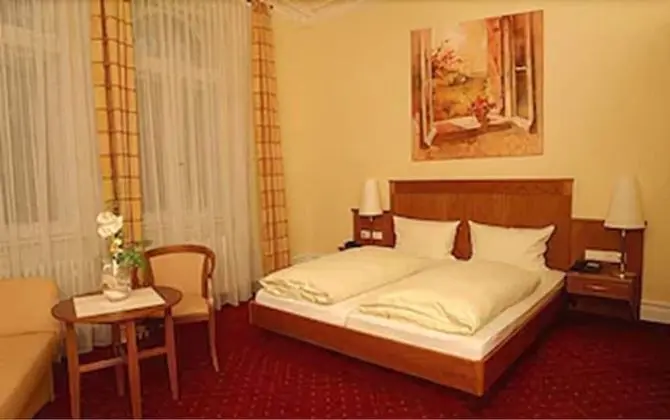 Comfort Tek Büyük Yataklı Oda