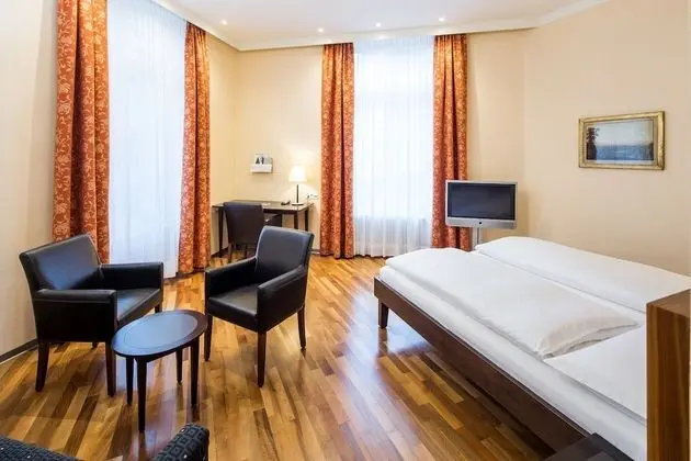Superior Tek Büyük Yataklı Oda