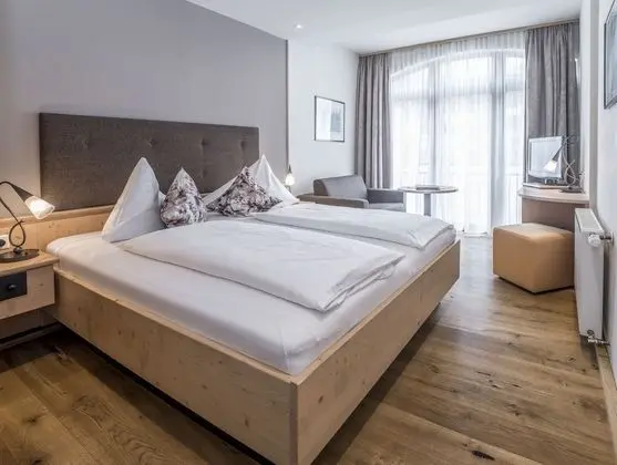 Classic Büyük Yataklı Tek Kişilik Oda