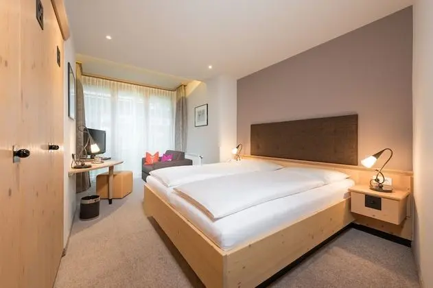 Classic Büyük Yataklı Tek Kişilik Oda