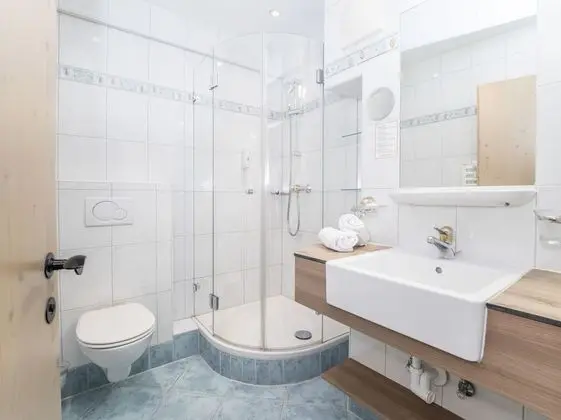 Classic Büyük Yataklı Tek Kişilik Oda