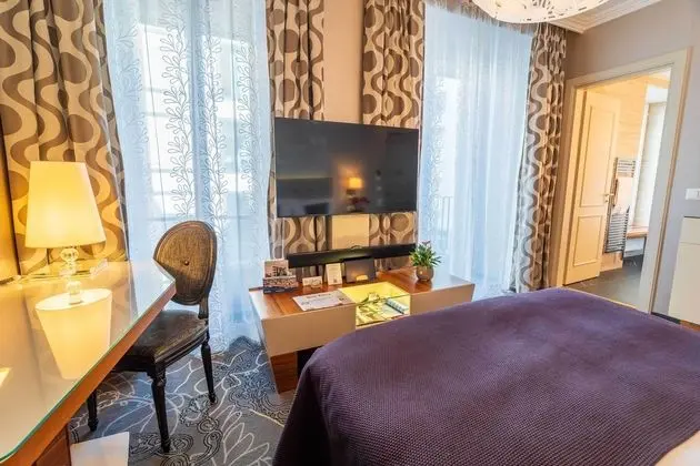 Tek Büyük Yataklı Oda, Şehir Manzaralı
