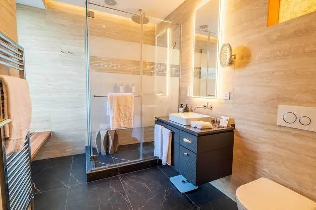 Tek Büyük Yataklı Oda, Şehir Manzaralı