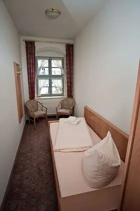 Tek Kişilik Oda