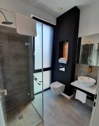 Deluxe Tek Büyük Yataklı Oda, Küçük Mutfak