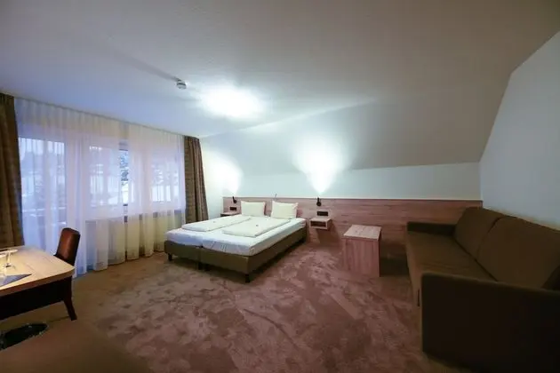 Comfort Tek Büyük Yataklı Oda