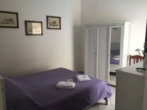 Tek Büyük Yataklı Oda