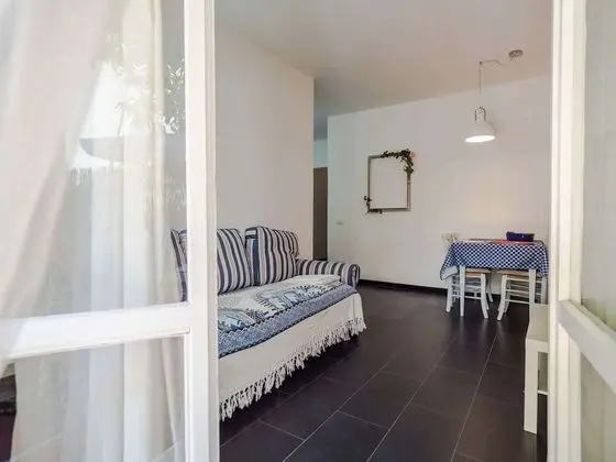Comfort Apart Daire, Bahçe Manzaralı