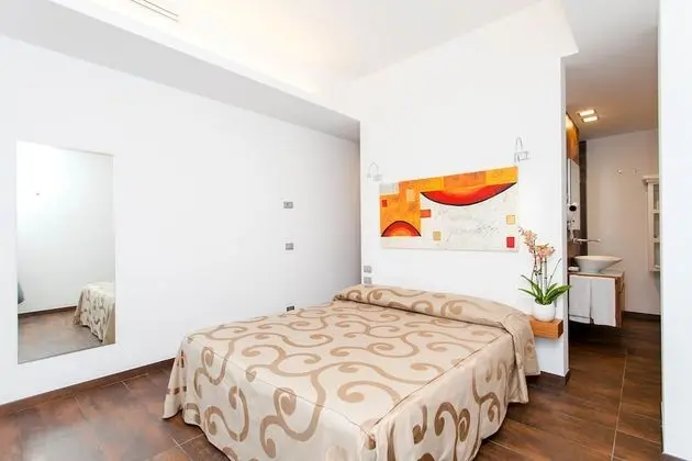 Tek Büyük Yataklı Oda, Balkon