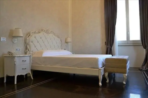 Executive Tek Büyük Yataklı Oda
