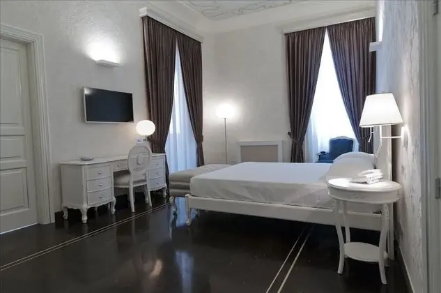 Executive Tek Büyük Yataklı Oda