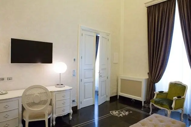 Executive Tek Büyük Yataklı Oda