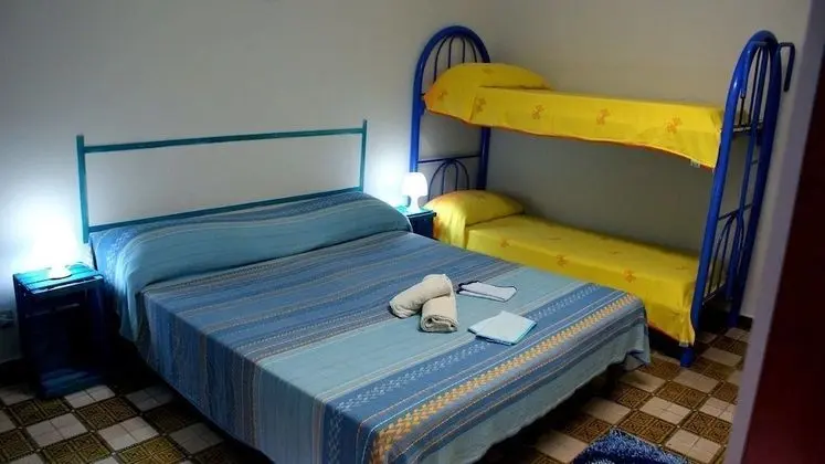 Economy Dört Kişilik Oda