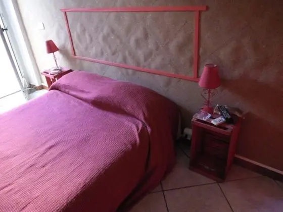 Economy Tek Büyük Yataklı Oda