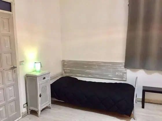 Üç Kişilik Oda