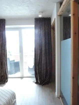Tek Büyük Yataklı Oda, Dağ Manzaralı (Genziana)