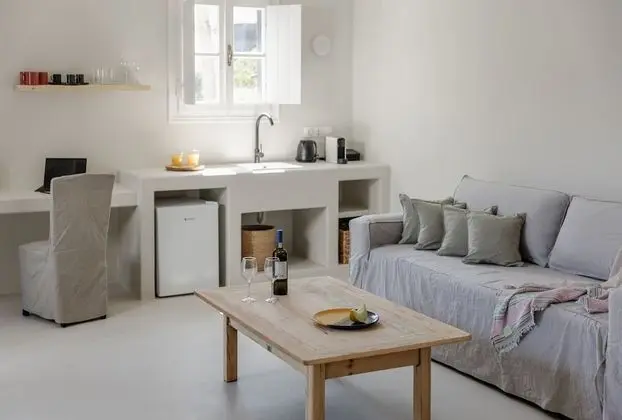 Superior One Bedroom Suite