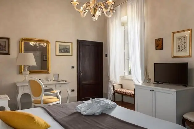 Comfort Tek Büyük Yataklı Oda, Bahçe Manzaralı