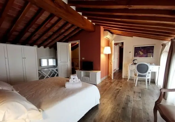 Panoramic Stüdyo Süit, Havuz Manzaralı