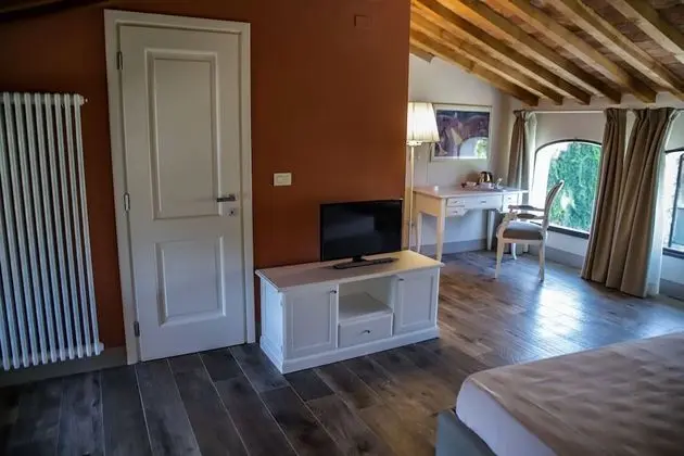 Panoramic Stüdyo Süit, Havuz Manzaralı
