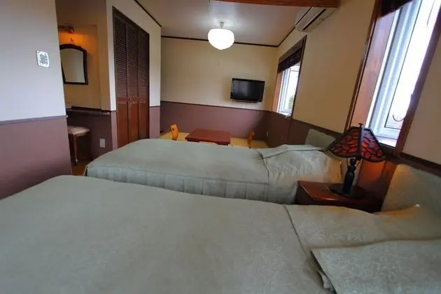 Oda (Japanese Western Room)