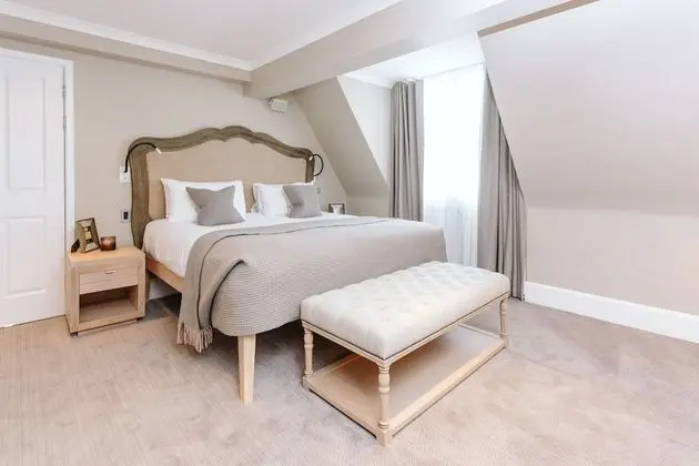 Çatı Katı Süiti (Penthouse)