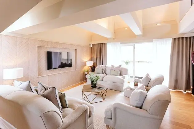 Çatı Katı Süiti (Penthouse)