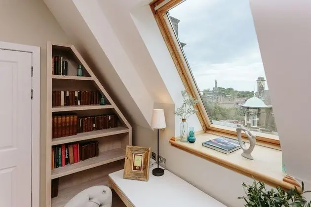 Çatı Katı Süiti (Penthouse)