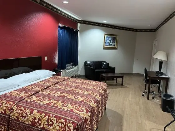 Basic Tek Kişilik Oda, 1 En Büyük (King) Boy Yatak