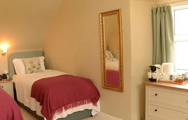 İki Ayrı Yataklı Oda