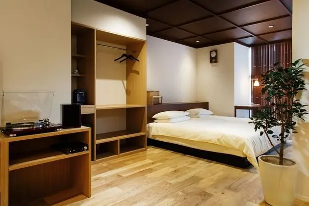 Design Oda (Semi Suite)