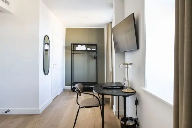 Superior Tek Büyük Yataklı Oda (Brand New Room)