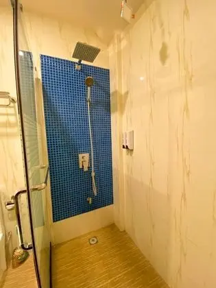 Premium Tek Büyük Yataklı Oda