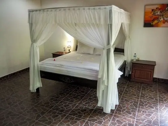 Standard Ortak Ranzalı Oda