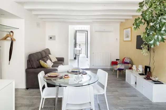 Apart Daire, 1 Çift Kişilik Yatak ve Çekyat