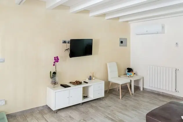 Apart Daire, 1 Çift Kişilik Yatak ve Çekyat