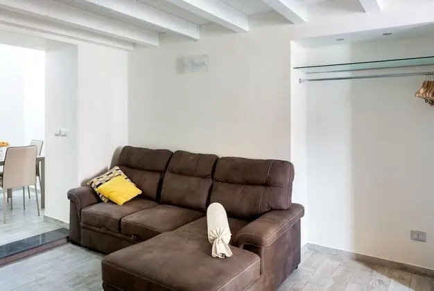 Apart Daire, 1 Çift Kişilik Yatak ve Çekyat