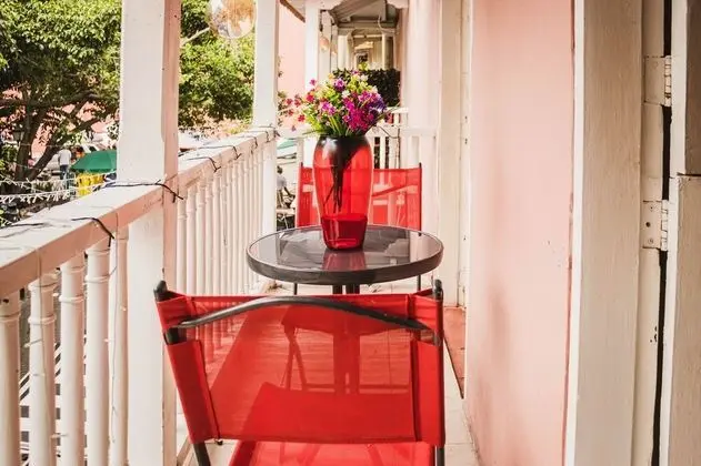 Oda, 1 Yatak Odası, Sigara İçilebilir, Balkon