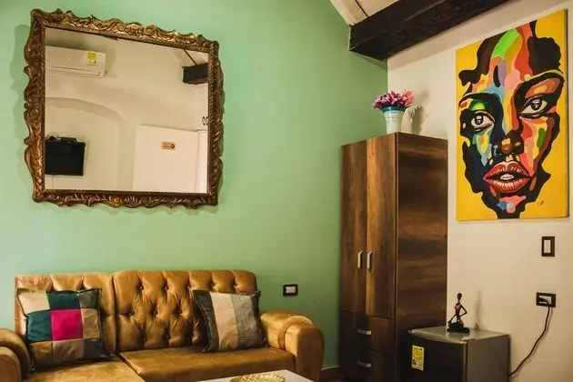 Oda, 1 Yatak Odası, Sigara İçilebilir, Balkon