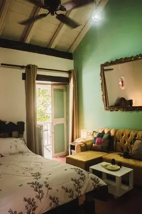 Oda, 1 Yatak Odası, Sigara İçilebilir, Balkon