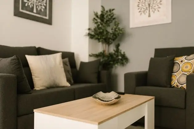 Apart Daire, 2 Yatak Odası, Avlu Manzaralı